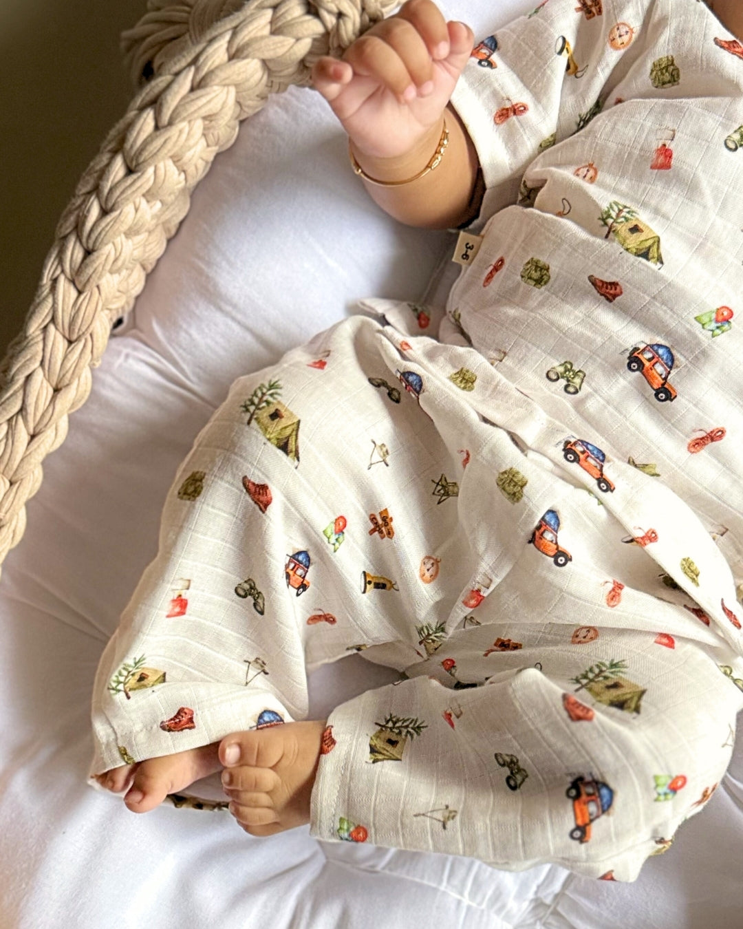 Highland Living Angarkha Set