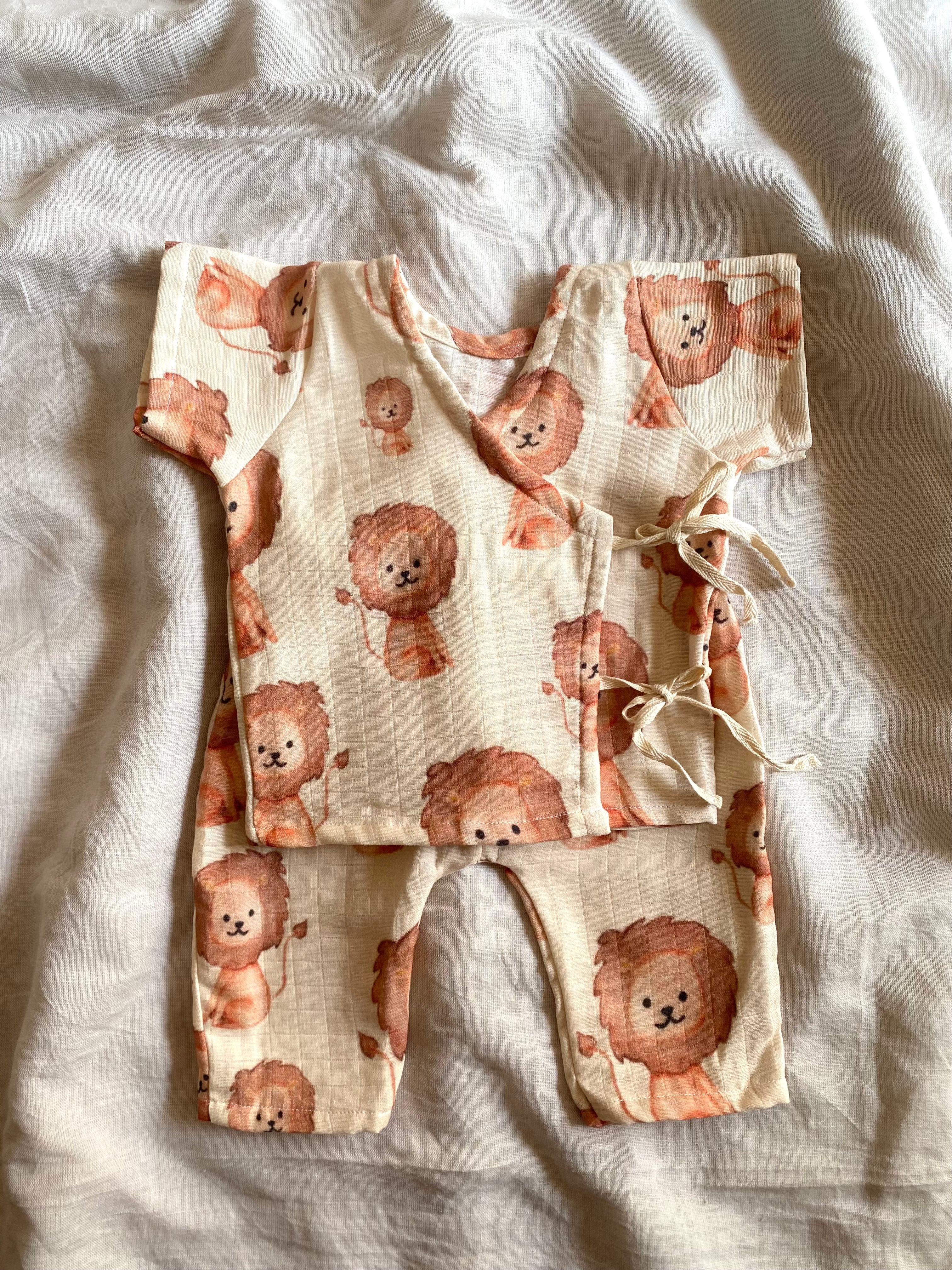 Tiny Lion Angarkha Set