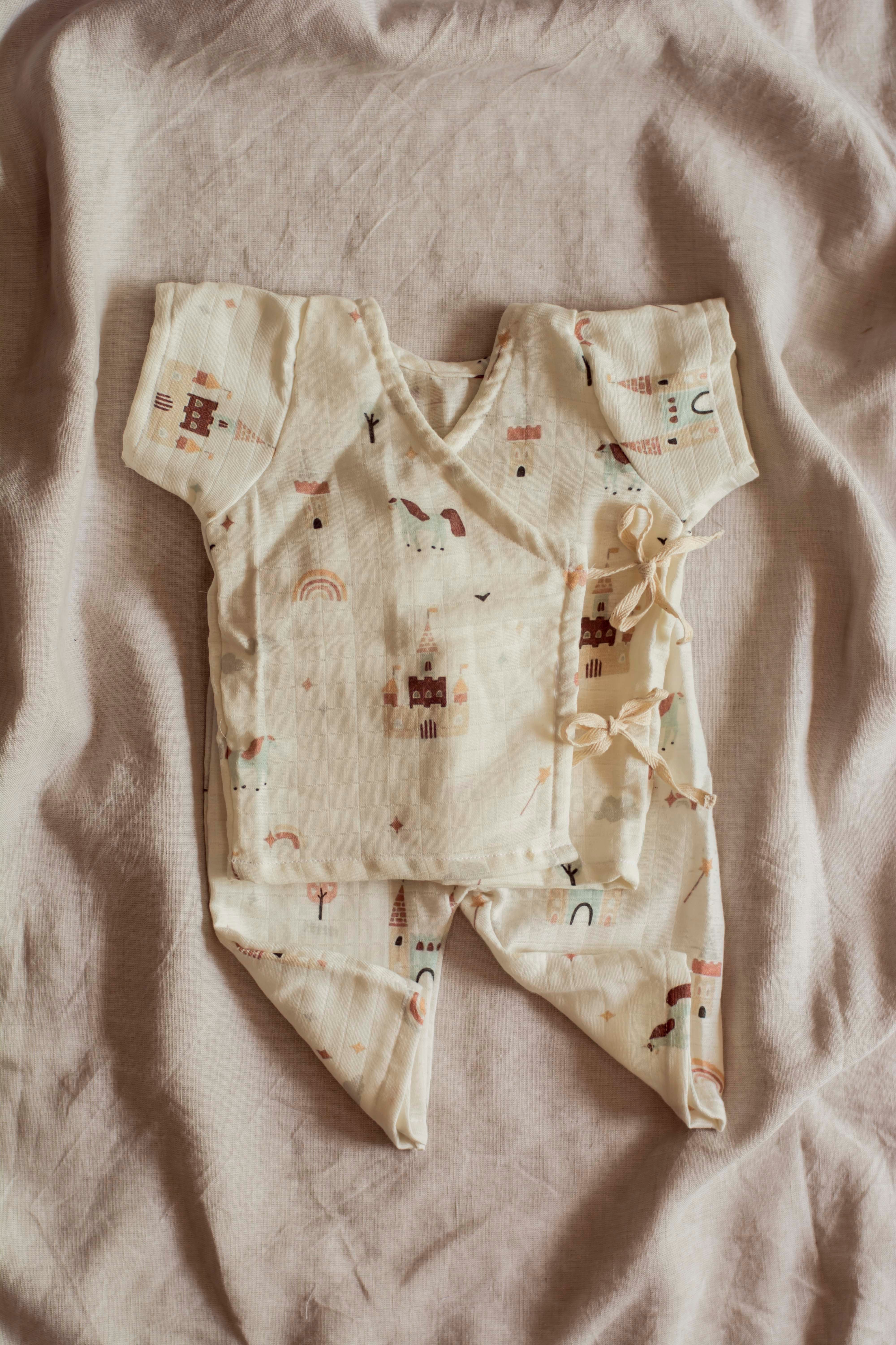 Castle and Unicorn Angarkha Set