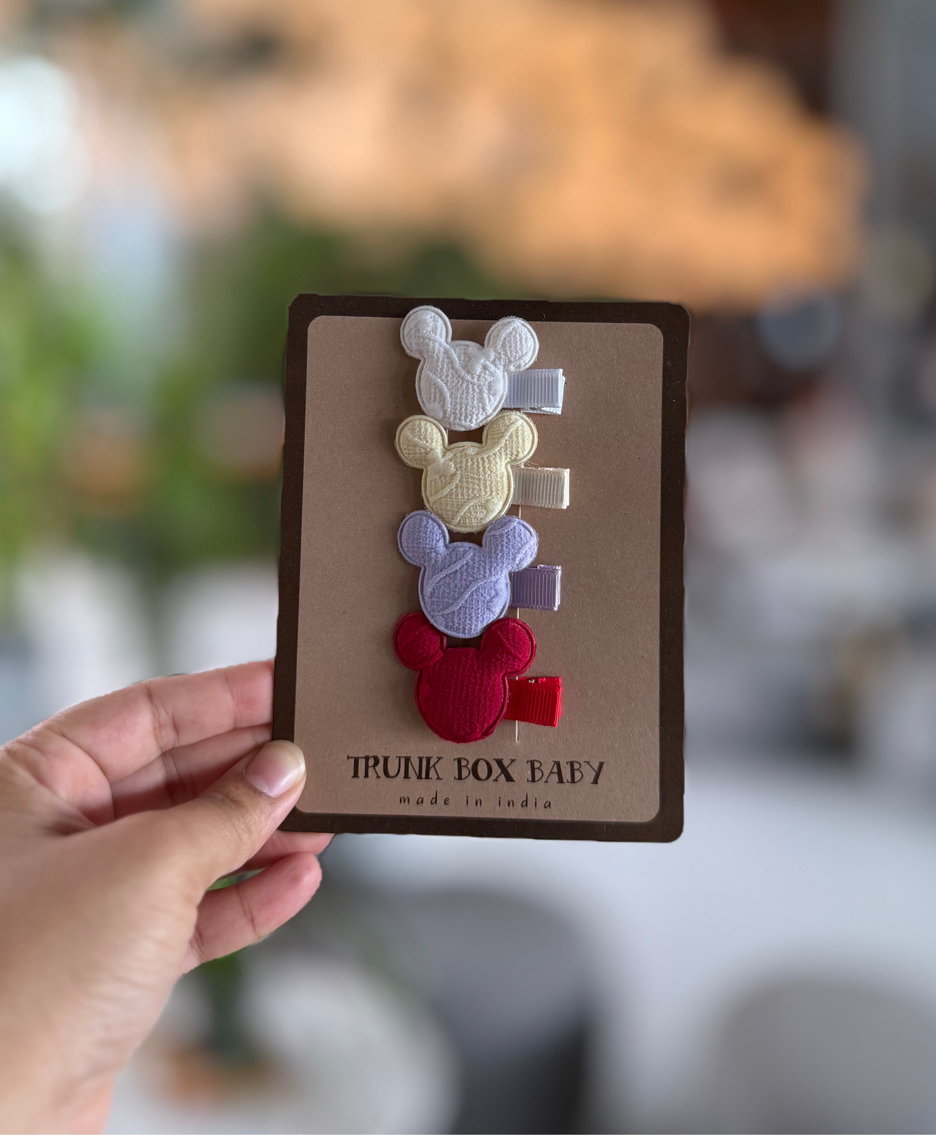 8 Mickey Hair Clip