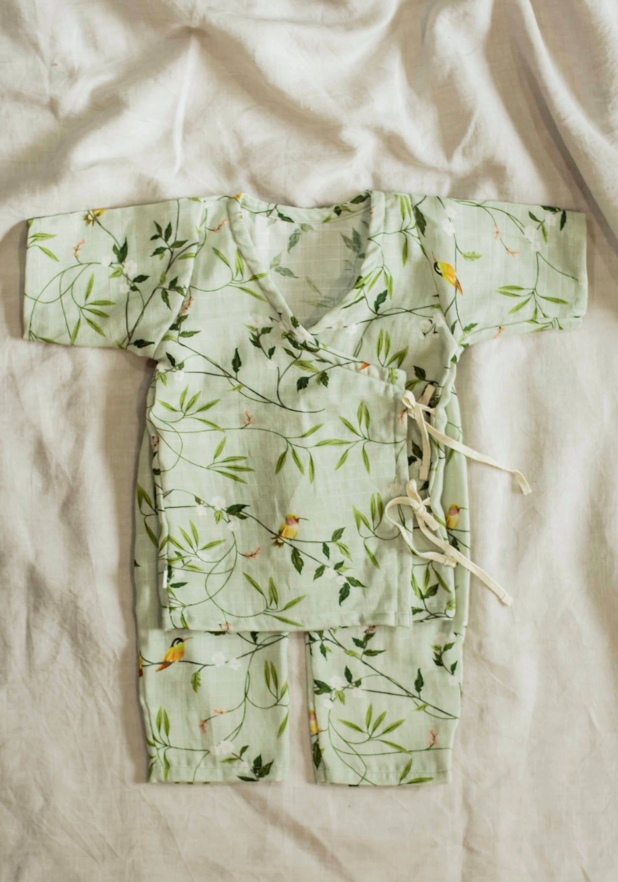 Birds Garden Angarkha Set