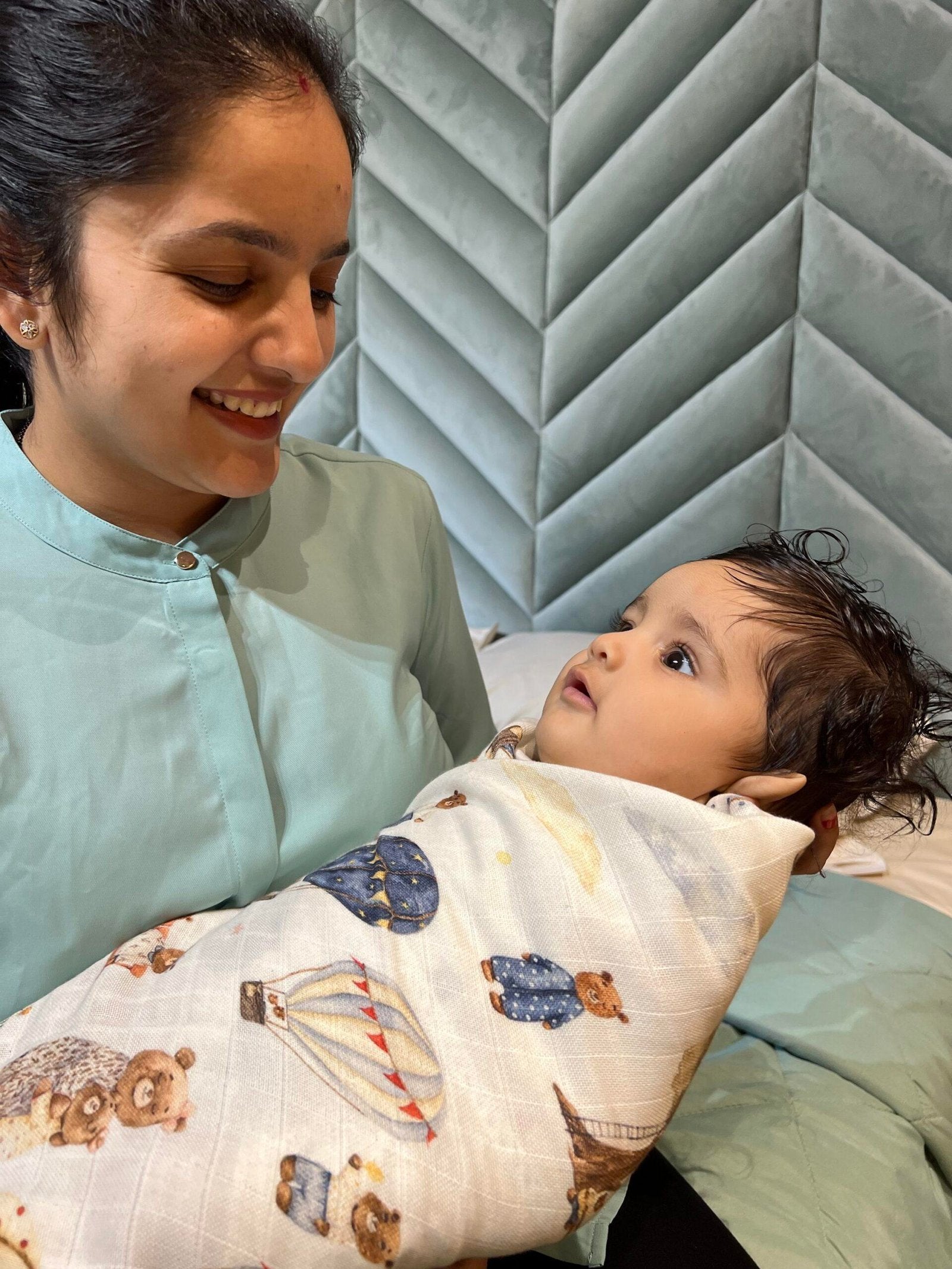 Airballoons and babies swaddle